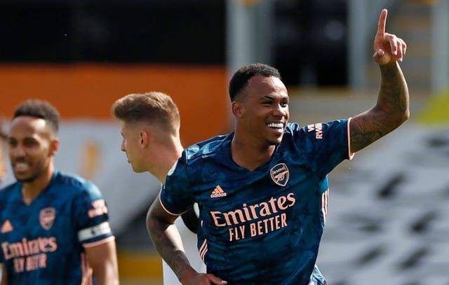  菲尔特升班马表现惊艳德甲首赛季获赞誉