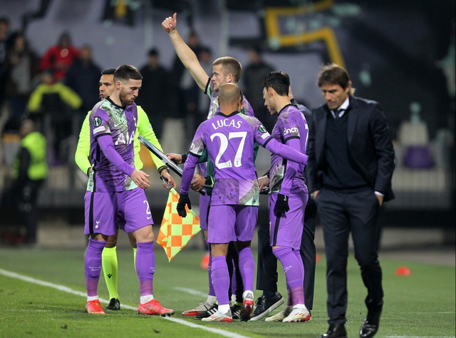  斯佩齐亚补时绝平，保级大战上演惊心动魄