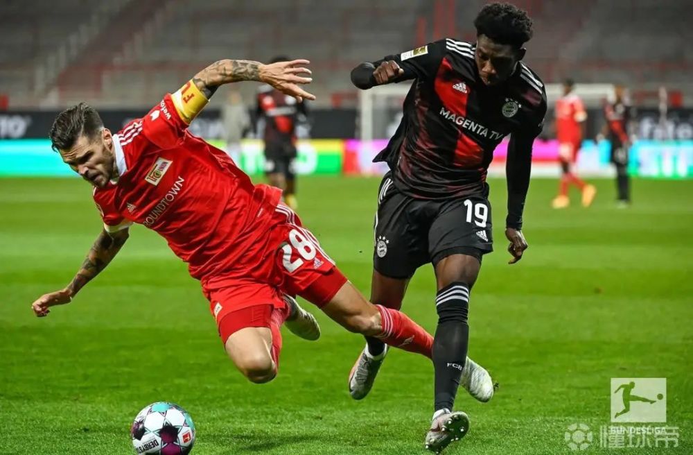  帕德博恩立足防守反击在德甲赛场屡创佳绩